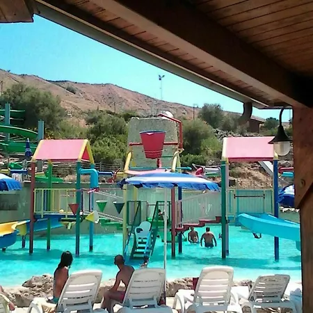 House With One Bedroom In With Wonderful Sea View Furnished * Crotone